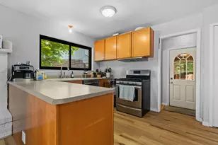 419 Glenbrook Ct, Saline, MI 48176 - Photo 19