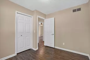 5833 Granary Ln, Lansing, MI 48911 - Photo 23