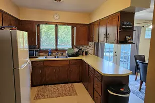 1605 &1609 Pheasant Run, Baroda, MI 49101 - Photo 5