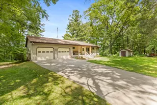 730 W Evergreen Rd, Sidney, MI 48885 - Photo 3