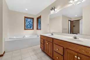 5151 Autumn Glen St, Kalamazoo, MI 49009 - Photo 17