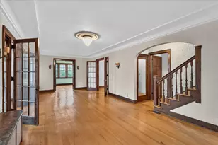 1124 Ashley Dr, Kalamazoo, MI 49048 - Photo 9