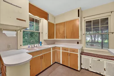 1124 Ashley Drive, Kalamazoo, MI 49048 - Photo 15