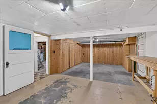 1124 Ashley Dr, Kalamazoo, MI 49048 - Photo 33