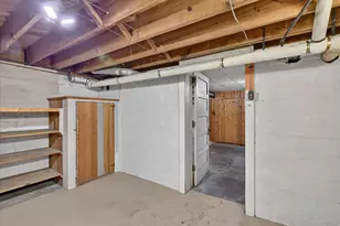1124 Ashley Dr, Kalamazoo, MI 49048 - Photo 39