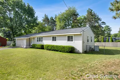 1643 Stonewood Drive SE, Lowell, MI 49331 - Photo 31
