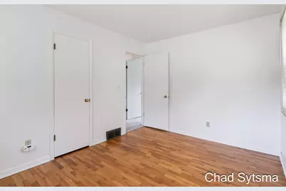 1643 Stonewood Drive SE, Lowell, MI 49331 - Photo 15