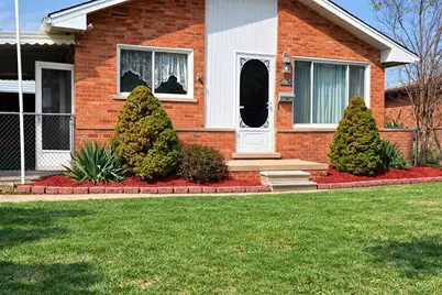 820 S Venoy Road, Westland, MI 48186 - Photo 1