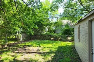 20237 Kingsville St, Harper Woods, MI 48225 - Photo 3