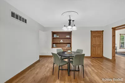 281 7 Mile Road NW, Comstock Park, MI 49321 - Photo 19