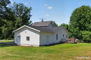 281 7 Mile Rd NW, Comstock Park, MI 49321 - Photo 37