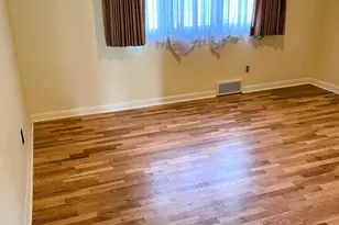 1920 Langley Ave, Saint Joseph, MI 49085 - Photo 7