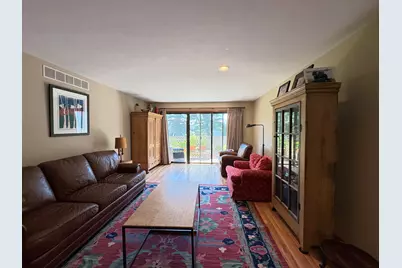 926 Village Court, Holland, MI 49423 - Photo 5