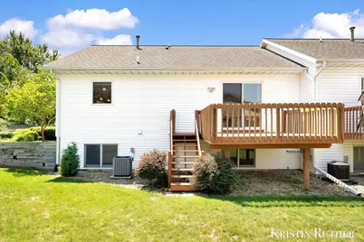 3843 44th Street SW, Grandville, MI 49418 - Photo 3