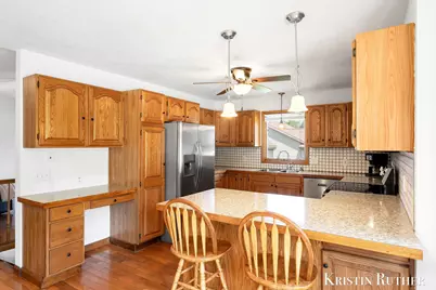 3843 44th Street SW, Grandville, MI 49418 - Photo 9