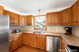 3843 44th St SW, Grandville, MI 49418 - Photo 11