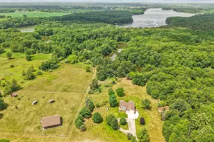 4902 Mt Morris Rd, Columbiaville, MI 48421 - Photo 9