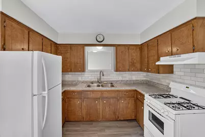 2665 Ridgecroft Drive SE, Kentwood, MI 49546 - Photo 9