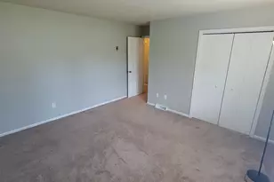 2665 Ridgecroft Dr SE, Kentwood, MI 49546 - Photo 17