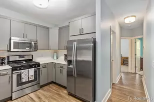2034 Celadon Dr NE, Grand Rapids, MI 49525 - Photo 9