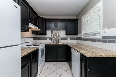 3593 Oakwood Street, Ann Arbor, MI 48104 - Photo 9