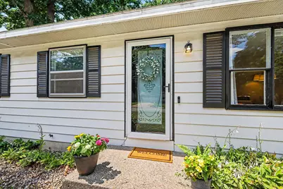 5535 Pinebrook Avenue SE, Kentwood, MI 49548 - Photo 5