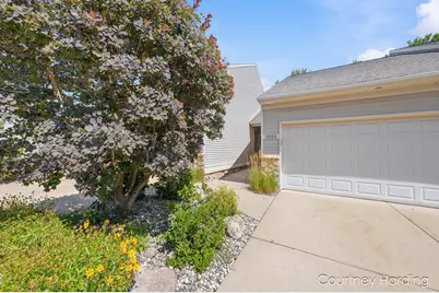 2925 Stoney Creek Court #103, Hudsonville, MI 49426 - Photo 3