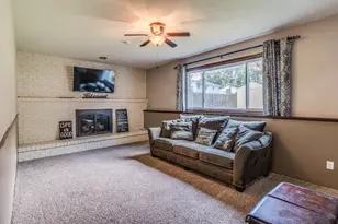 138 Grand Castle Terrace, Battle Creek, MI 49014 - Photo 15