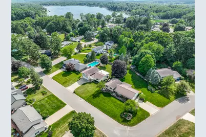 138 Grand Castle Terrace, Battle Creek, MI 49014 - Photo 31