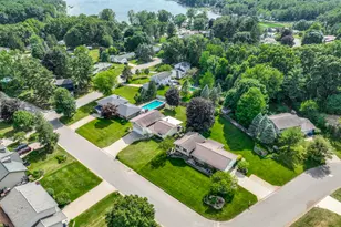 138 Grand Castle Terrace, Battle Creek, MI 49014 - Photo 31