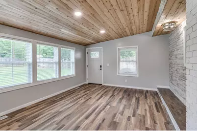 138 Grand Castle Terrace, Battle Creek, MI 49014 - Photo 11
