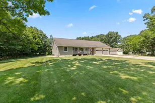 14113 136th Ave, Grand Haven, MI 49417 - Photo 3