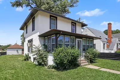 994 Columbus Avenue, Benton Harbor, MI 49022 - Photo 1