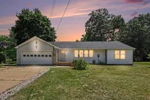 965 Victor Ave, Muskegon, MI 49445 - Photo 1
