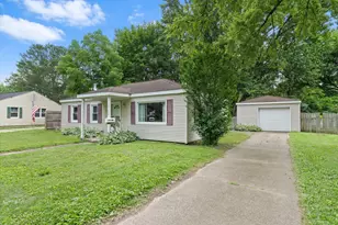 2129 Lewis Dr, Niles, MI 49120 - Photo 1