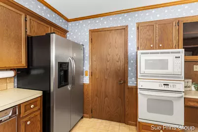 1809 7th Street NW, Grand Rapids, MI 49504 - Photo 11