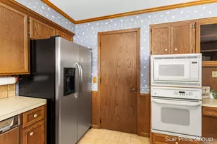 1809 7th St NW, Grand Rapids, MI 49504 - Photo 11