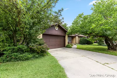 1809 7th Street NW, Grand Rapids, MI 49504 - Photo 3