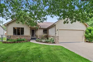 9295 Stonehouse Ave, Livonia, MI 48150 - Photo 3