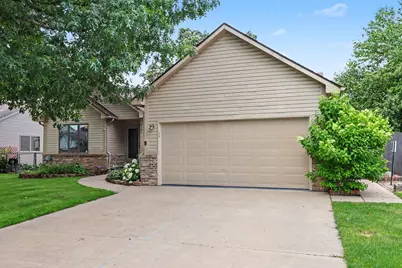 9295 Stonehouse Avenue, Livonia, MI 48150 - Photo 5