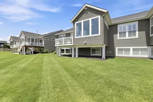 1054 Haven Dr SE, Byron Center, MI 49315 - Photo 59