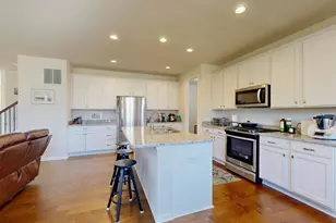 2901 Dillon Dr, Ann Arbor, MI 48105 - Photo 3