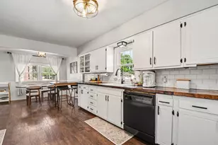 423 N Hudson St SE, Lowell, MI 49331 - Photo 15