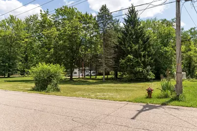 626 E Berrien Street, Paw Paw, MI 49079 - Photo 5