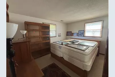 609 Hillock Court, Grand Haven, MI 49417 - Photo 11
