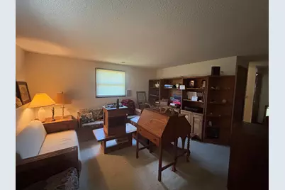 609 Hillock Court, Grand Haven, MI 49417 - Photo 9