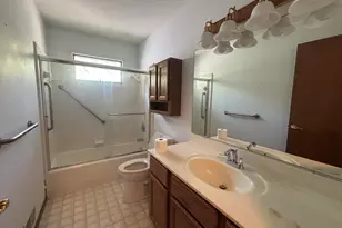 609 Hillock Ct, Grand Haven, MI 49417 - Photo 5