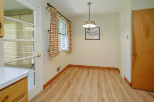5139 Midfield Dr, Portage, MI 49002 - Photo 11