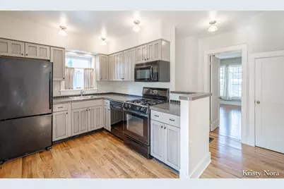 244 SE Prospect Avenue SE, Grand Rapids, MI 49503 - Photo 3