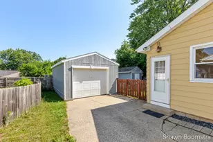 1533 Royal Oak St SW, Wyoming, MI 49509 - Photo 27